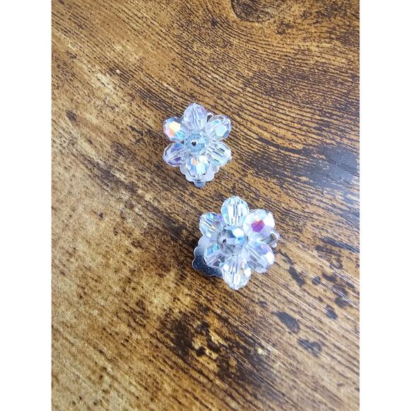 Vintage 1990s Clip On Earrings Flower Shaped White Clear Beads - Picture 2 of 4